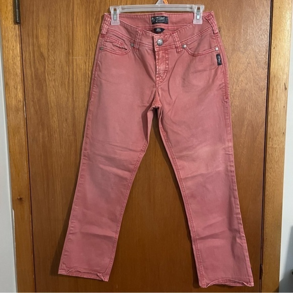 Silver‎ jeans red colored woman’s jeans size 27
